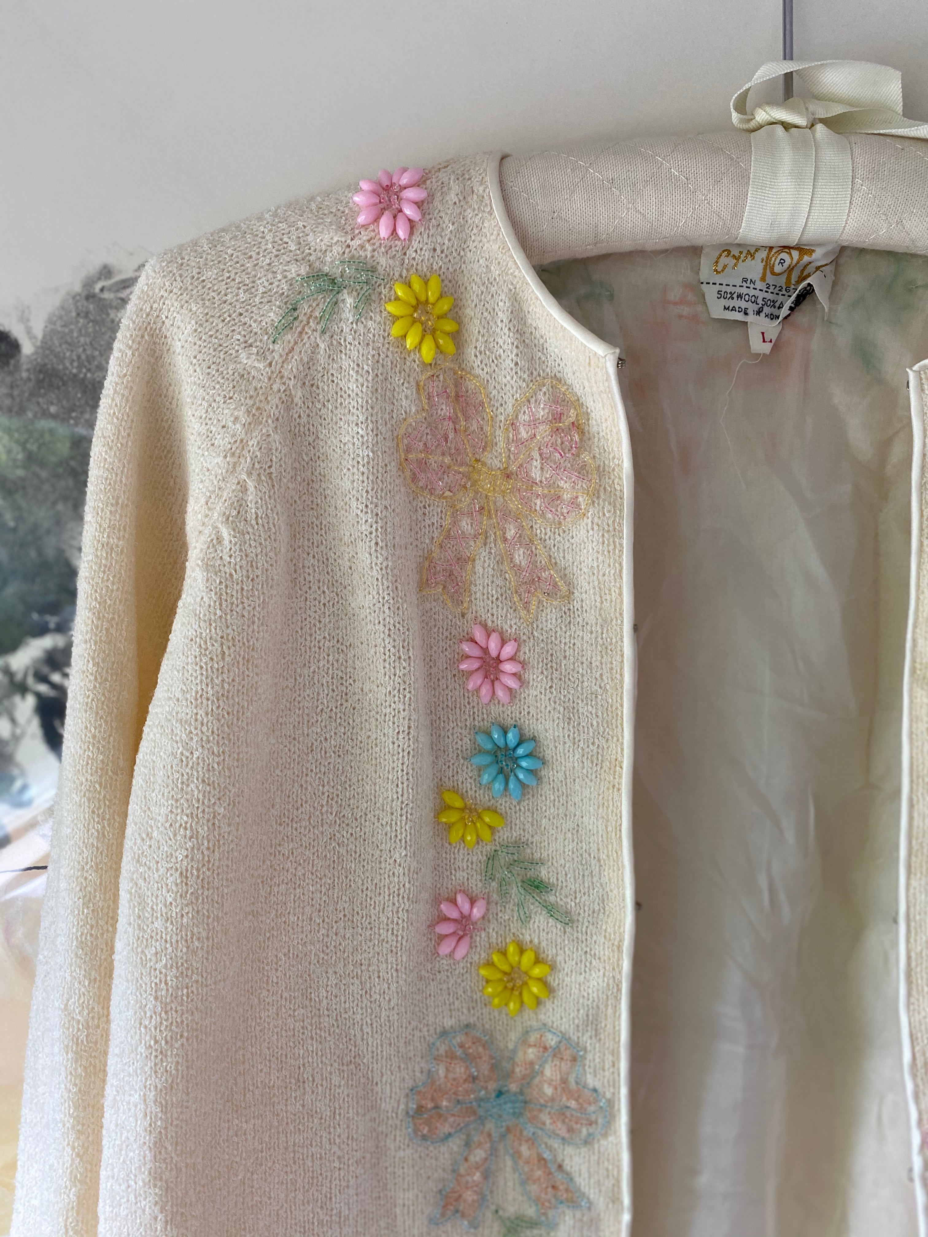 60s beaded bow and flower cream sweater